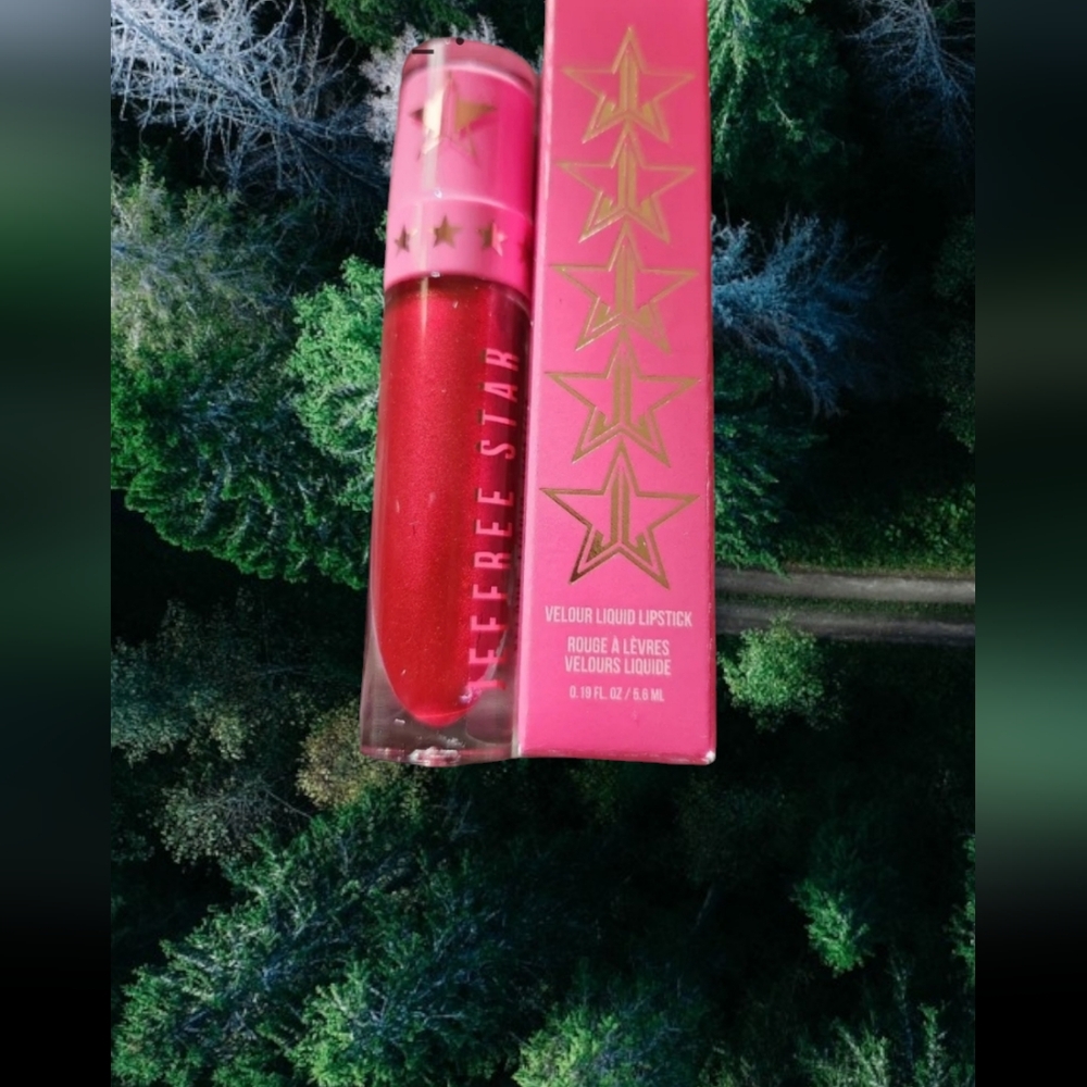 Jeffree Star Velour Liquid Lipstick in Mystery Christmas Stocking NIB 2019 Color - Picture 2 of 4